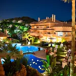 Stylish Aloha Hill Club - Tcm *