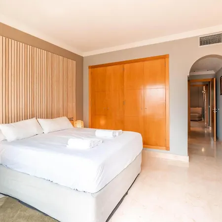 Stylish Aloha Hill Club - Tcm Apartment Marbella