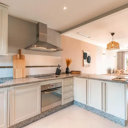 Stylish Aloha Hill Club - Tcm Marbella